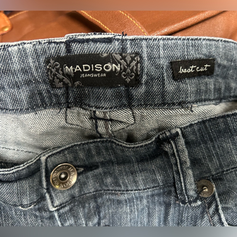 Madison Jeanswear, Classic Blue Women's Bootcut Denim Jeans, sz 14, good cond. - Picture 6 of 8